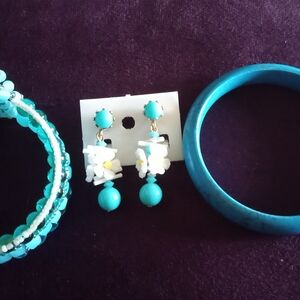 Vintage Turquoise Color Jewelry Set